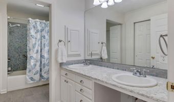 1215 N State St, Abbeville, LA 70510