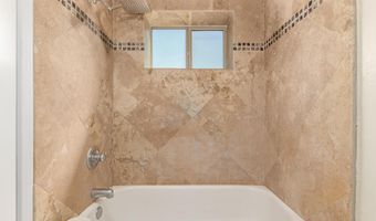1211 W HIGHLAND St, Chandler, AZ 85224