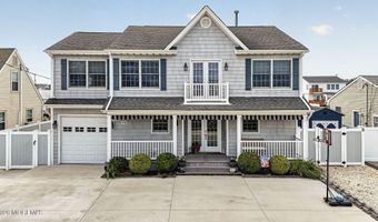 378 Bayview Ave, Bayville, NJ 08721