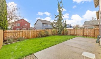 20794 WALNUT St NE, Aurora, OR 97002
