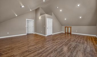 3190 NE Delmas St, Bend, OR 97701