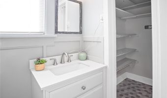 1001 W Main St, Alhambra, IL 62001
