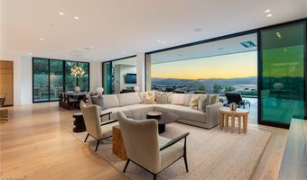 4929 Summit Overlook Dr, Las Vegas, NV 89135