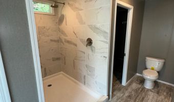 7413 Detonti Rd, Bauxite, AR 72011