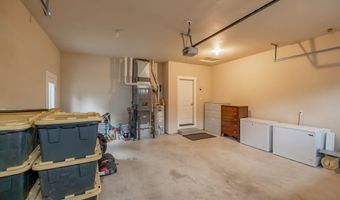 21022 JENNY MARIE Ln, Aurora, OR 97002