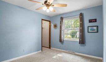 1602 Golden Oak Ln, Madison, WI 53711