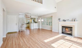 10824 ANTIGUA Ter #201, Rockville, MD 20852