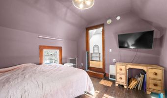 111 S Walnut Ave, Bridgewater, SD 57319