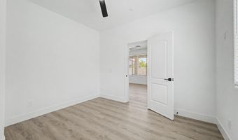 10925 W DAVIS Ln, Avondale, AZ 85323