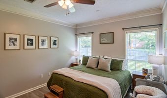 401 Old Town Cir, Brandon, MS 39042