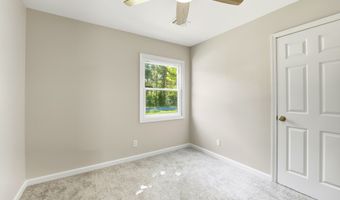 53 Bay Shore Dr, Apalachicola, FL 32320