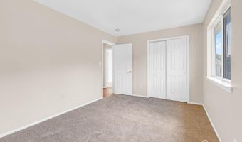 1606 Madaline Dr, Avenel, NJ 07001