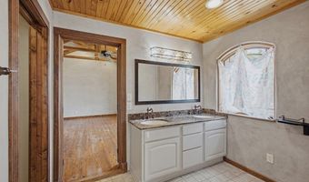 703 W Sul Ross, Alpine, TX 79830
