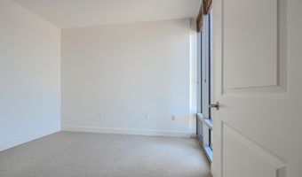 675 PRESIDENT St 2307, Baltimore, MD 21202