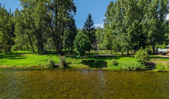 4 River Rd, Calder, ID 83808