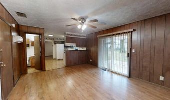 352 Pheasant Run Dr, Batesville, IN 47006