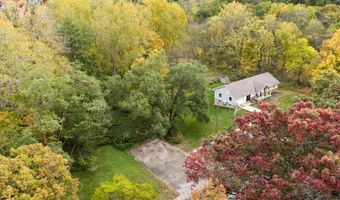 970 Buttrick Ave SE, Ada, MI 49301