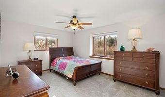 1135 Holmes Rd, Allenton, MI 48002