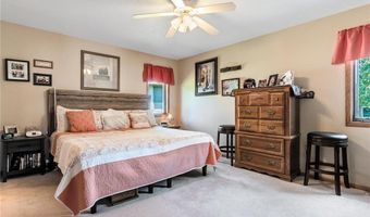 1286 Westbrook Cir, Alexandria, MN 56308