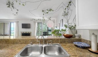 2251 Altisma Way, Carlsbad, CA 92009