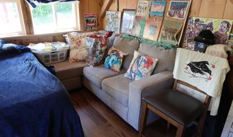 1070 Manchester Rd, Belgrade, ME 04917