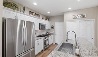 522 AVALON Ct, Albany, OR 97322
