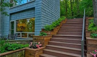 15511 Afton Hills Dr S, Afton, MN 55001