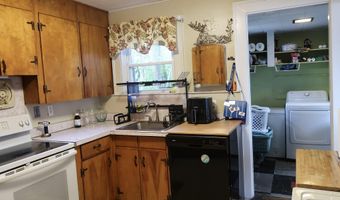 4 Amherst St, Augusta, ME 04330