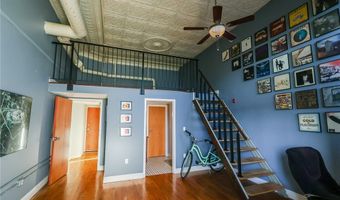 120 S 15th St 202, Airville, PA 15203