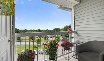 1 Francis Dr 405, Andover, MA 01810