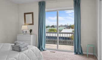 119 Center Dr Ua (1), Atlantic Beach, NC 28512