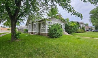 901 N 1ST St, Aberdeen, SD 57401
