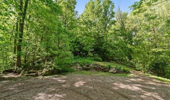 6559 Poston Rd, Athens, OH 45701