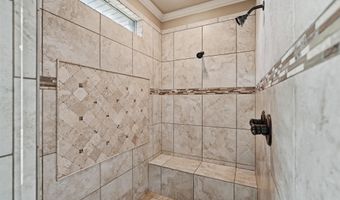 7015 Westshore Ave, Benton, AR 72019
