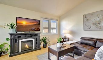 3425 Lakeshore Dr #4, Anchorage, AK 99517