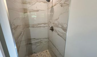 10001 WOODHILL Rd, Bethesda, MD 20817