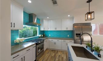 94 Marathon Rd, Altadena, CA 91001