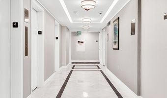 8 Whittier Place 4J, Boston, MA 02114