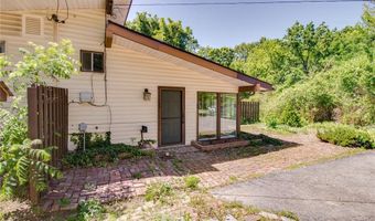 5014 Alicia Dr, Alton, IL 62002