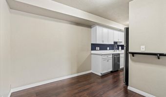 88 W 50 S C9, Centerville, UT 84014