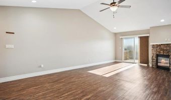 1810 Goose Lake Cir, North Liberty, IA 52317
