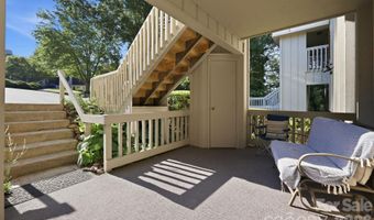 1503 Abbey Cir, Asheville, NC 28805