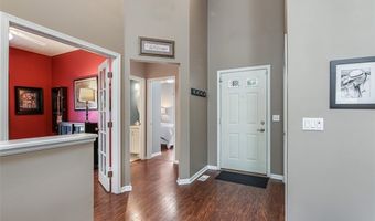 660 Elmwood Pt, Aurora, OH 44202