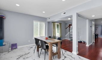 15811 Perkins Ln, Bowie, MD 20716