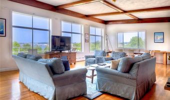 3 Harbor View Dr, Newport, RI 02840