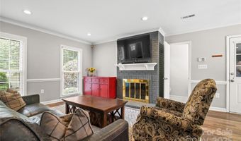 6119 Carmel Station Ave, Charlotte, NC 28226