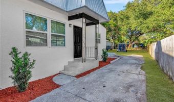 610 WOODLAWN St, Clearwater, FL 33756