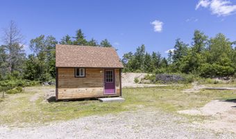 2 Firefly Dr, Baldwin, ME 04091