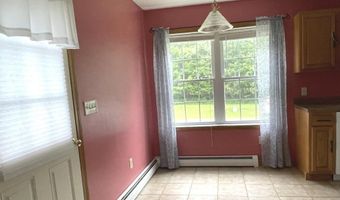 9 Crate Ln, Canaan, NH 03741