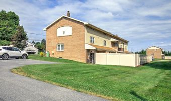 31 FULTON St, Akron, PA 17501
